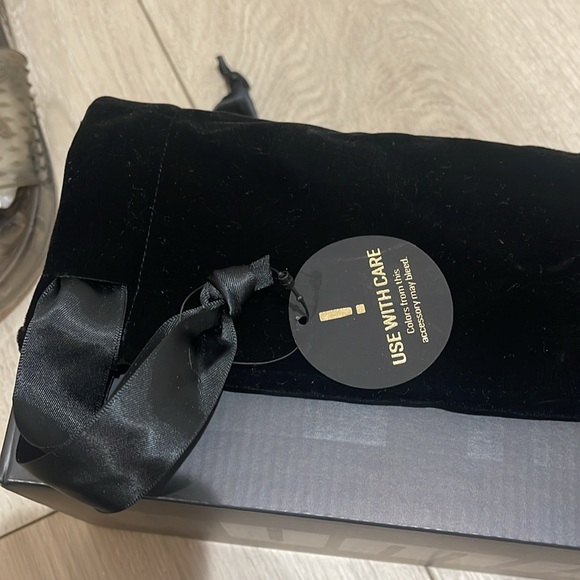 PUMA Fenty by Rihanna Jelly Slide Slip On Sz. 7.5 - Picture 5 of 7